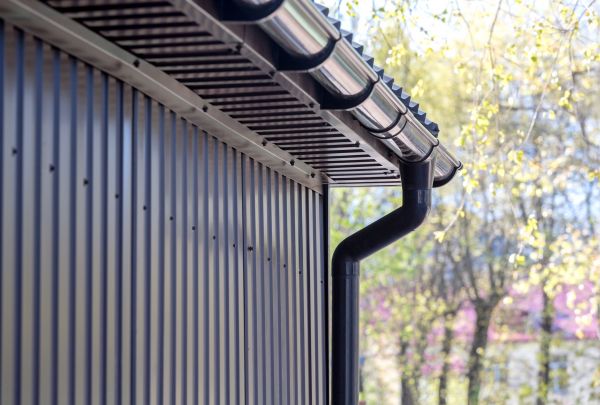 Sheet Metal Siding Repair in Kenosha