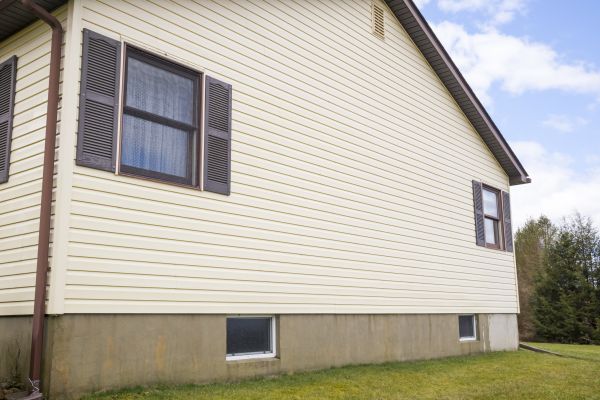 Dutch Lap Siding Repair in Kenosha